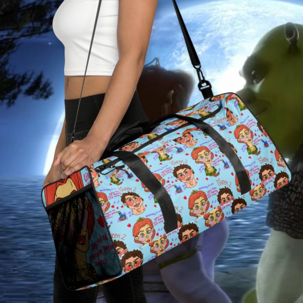 SHREK 2 DUFFEL BAG